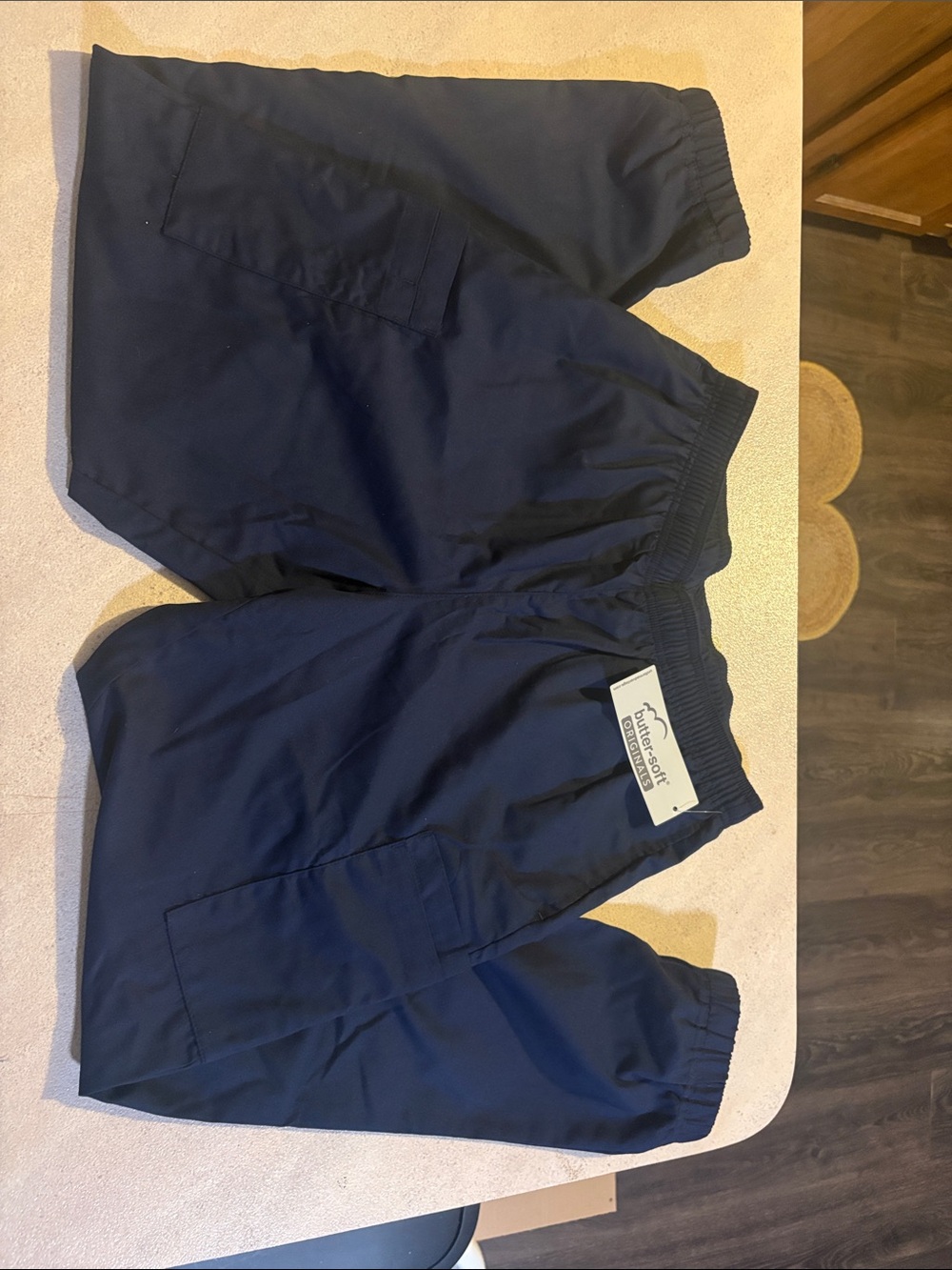 BUTTER-SOFT ORIGINALS WOMEN'S 7-POCKET TAPERED JOGGER CARGO SCRUB PANTS
